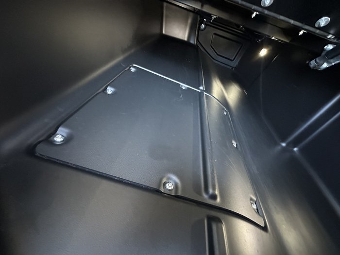 2024 Land Rover Defender 110 D250 Hard Top S