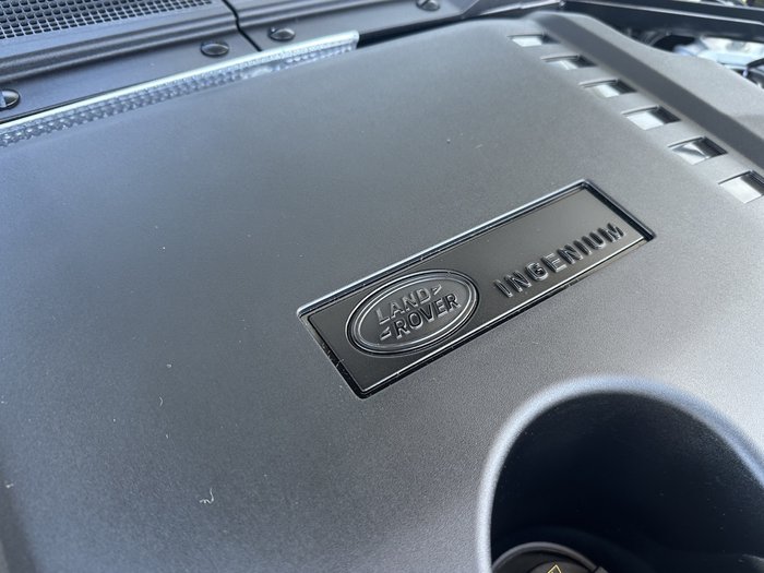 2024 Land Rover Defender 110 D250 Hard Top S