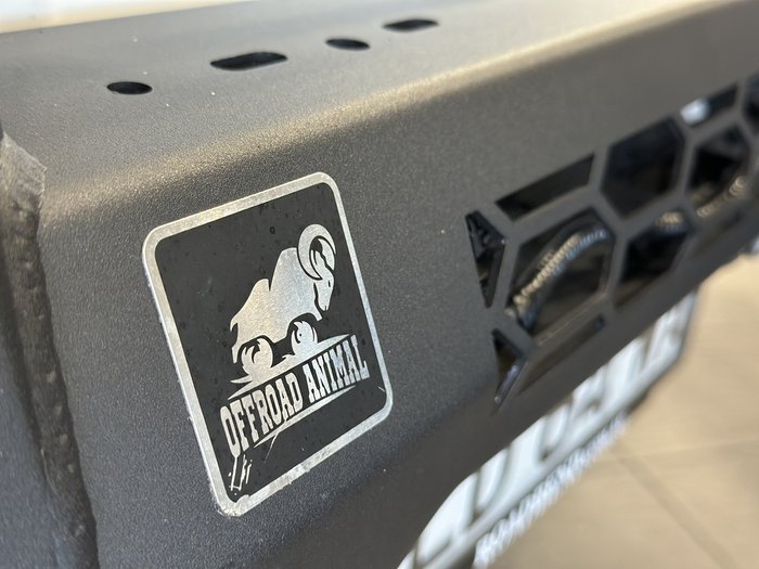 2024 Land Rover Defender 110 D250 Hard Top S