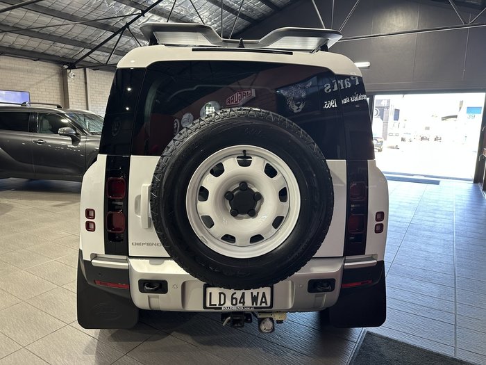 2024 Land Rover Defender 110 D250 Hard Top S