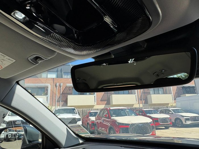 2025 Chery Tiggo 8 Super Hybrid Urban