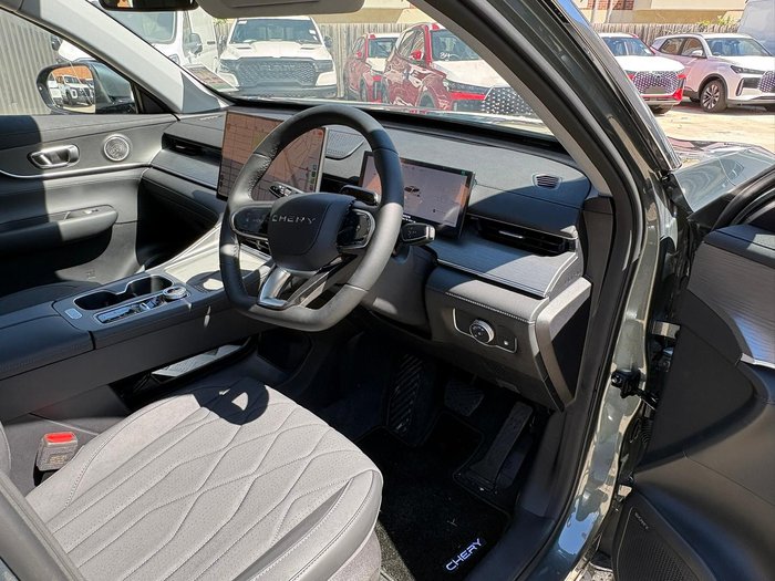 2025 Chery Tiggo 8 Super Hybrid Urban