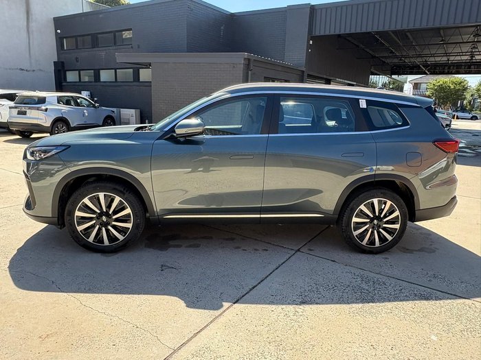 2025 Chery Tiggo 8 Super Hybrid Urban