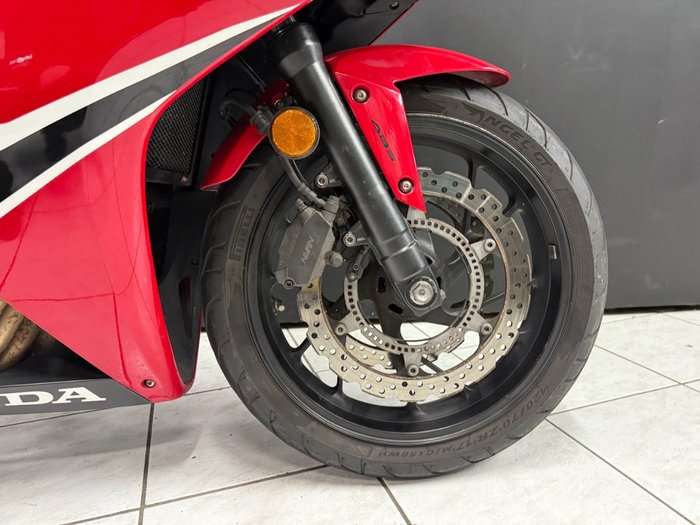2018 Honda CBR650F Red