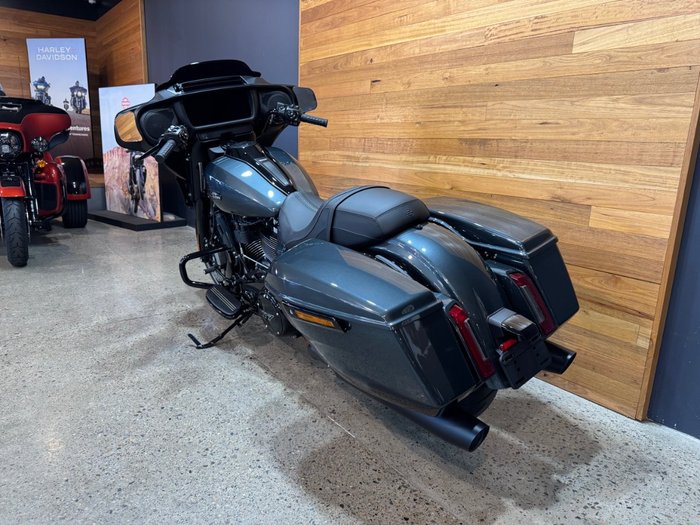 2025 Harley-davidson FLHX STREET GLIDE (117) IRON HORSE