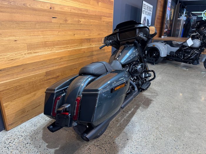 2025 Harley-davidson FLHX STREET GLIDE (117) IRON HORSE