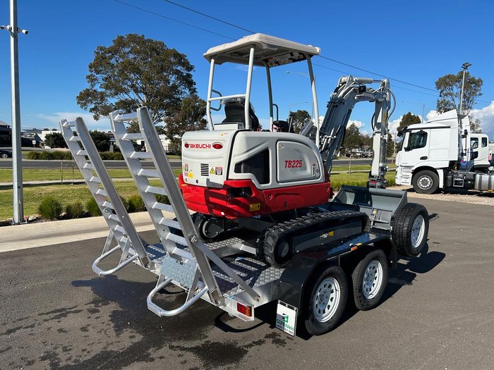 2025 Takeuchi Tb225 Compact Excavator And Trailer Package