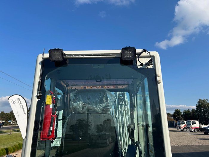 2024 Takeuchi Tb350r Reduced Radius Excavator