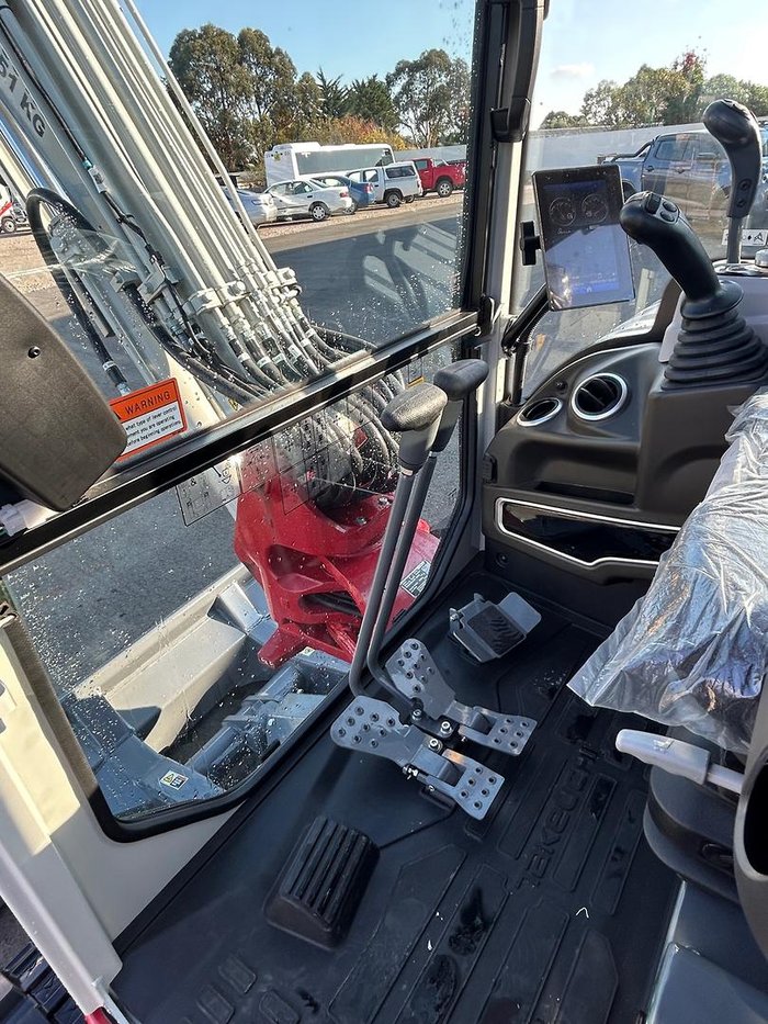 2024 Takeuchi Tb350r Reduced Radius Excavator