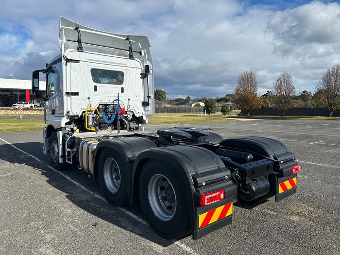 2025 Mercedes-Benz Actros 2646 2646LS Pure