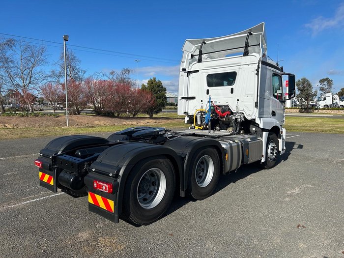 2025 Mercedes-Benz Actros 2646 2646LS Pure