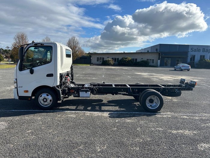 2025 Hino 300 Series