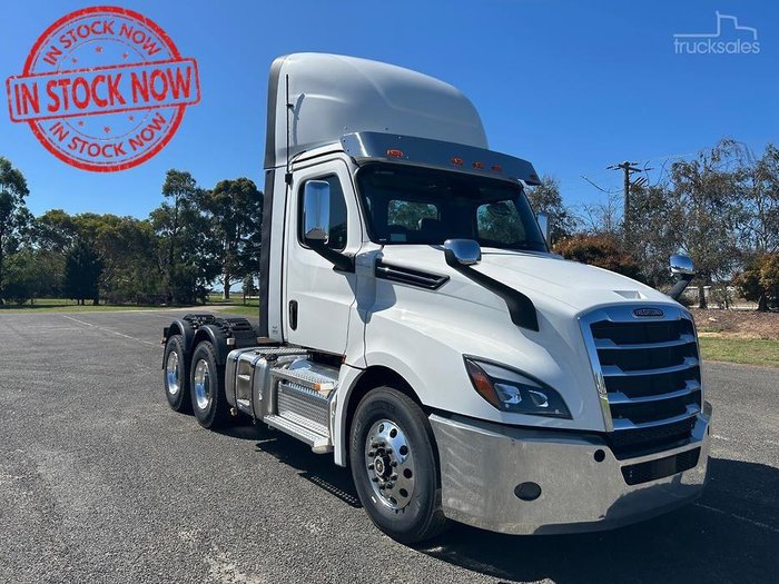 2025 Freightliner Cascadia