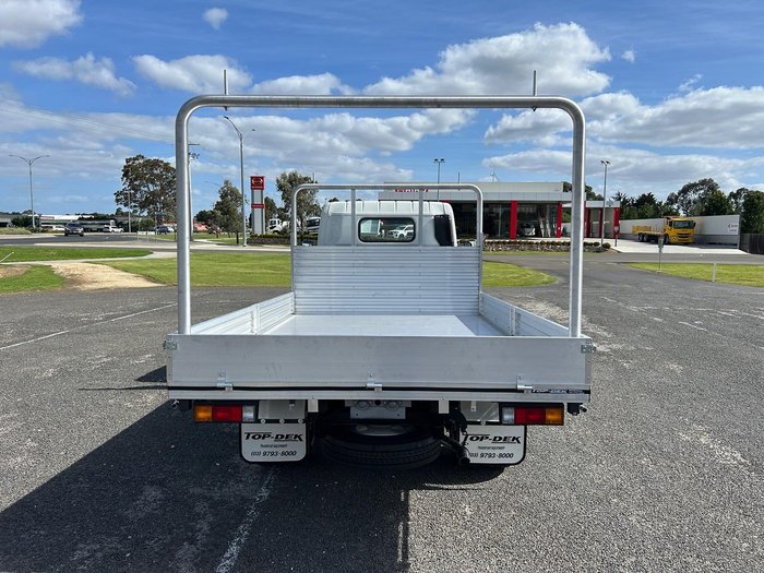 2025 Fuso Canter 515 City Cab