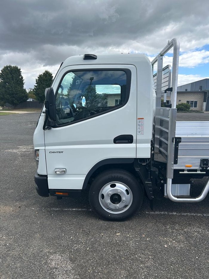 2025 Fuso Canter Canter 515 Alloy Tray