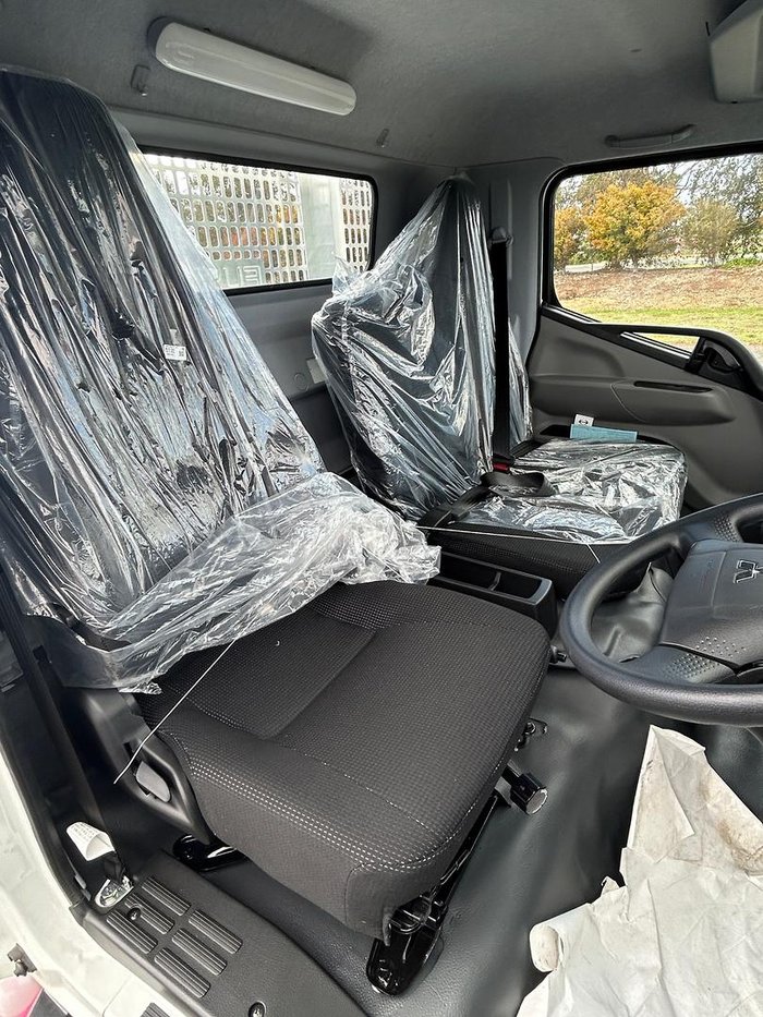 2025 Fuso Canter Canter 515 Alloy Tray