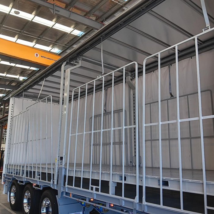 2025 CIMC 34 Pallet Drop Deck Sliding Mezz Posts Curtainsider B Double 