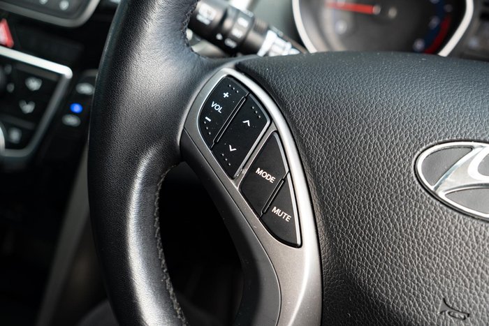 2015 Hyundai i30 Active X GD3 Series II MY16 White
