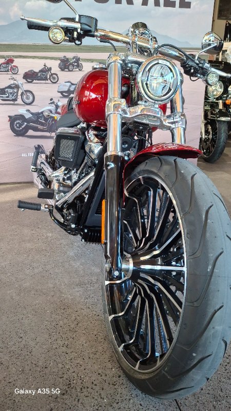 2025 Harley-davidson FXBR BREAKOUT (117) BRILLIANT RED