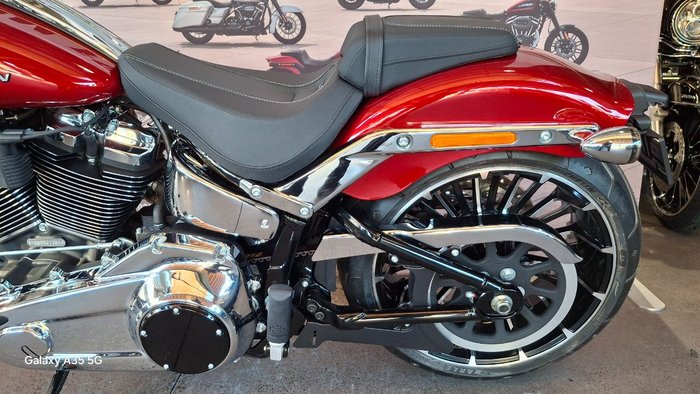 2025 Harley-davidson FXBR BREAKOUT (117) BRILLIANT RED