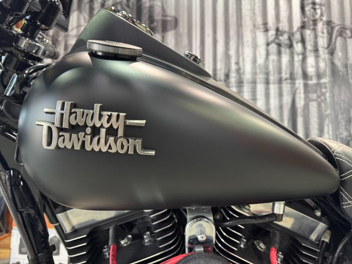 2014 Harley-davidson FXDB STREET BOB Black
