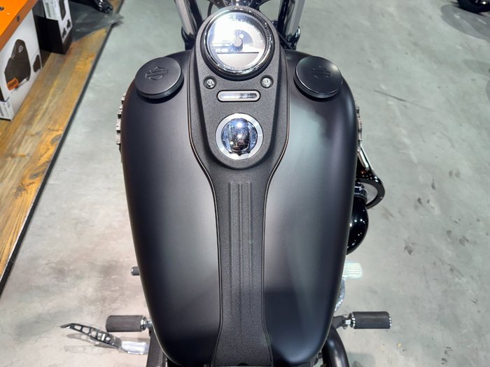 2014 Harley-davidson FXDB STREET BOB Black