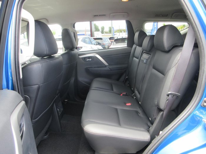 2025 Mitsubishi Pajero Sport GLS