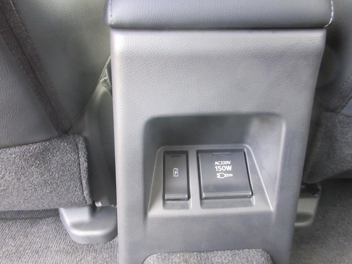 2025 Mitsubishi Pajero Sport GLS