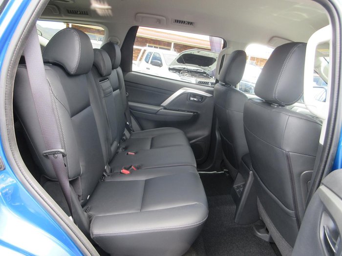 2025 Mitsubishi Pajero Sport GLS