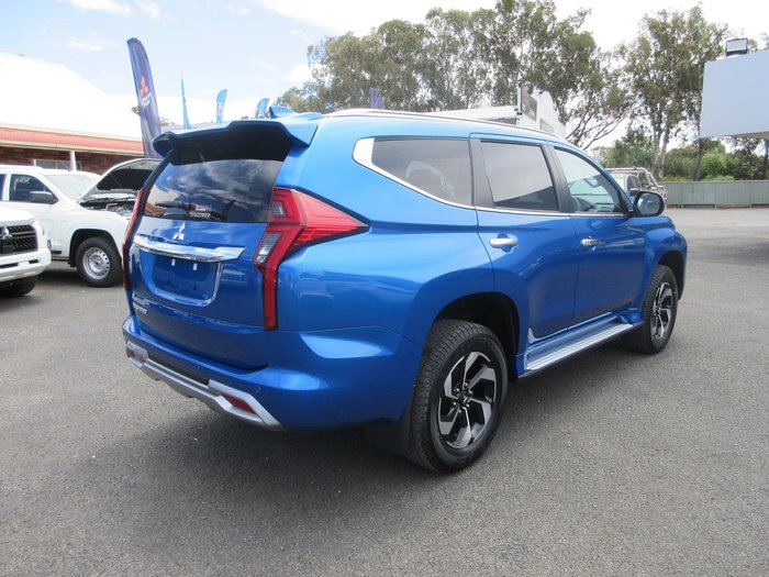 2025 Mitsubishi Pajero Sport GLS