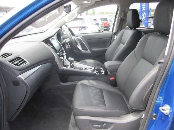 2025 Mitsubishi Pajero Sport GLS