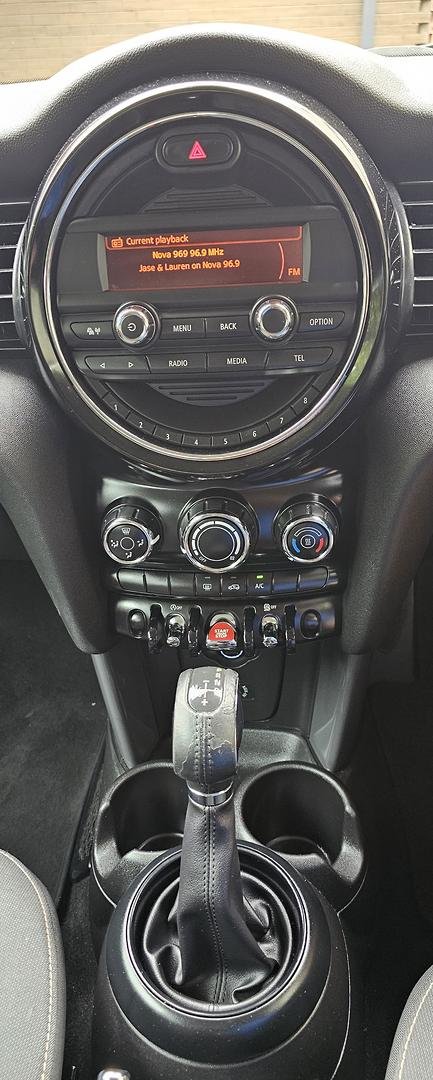 2016 MINI Hatch Cooper F55 Moonwalk Grey