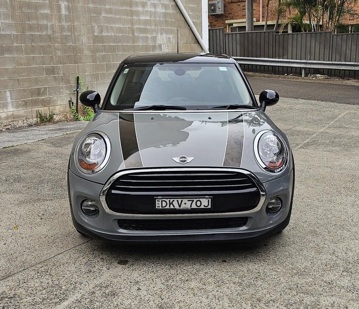 2016 MINI Hatch Cooper F55 Moonwalk Grey