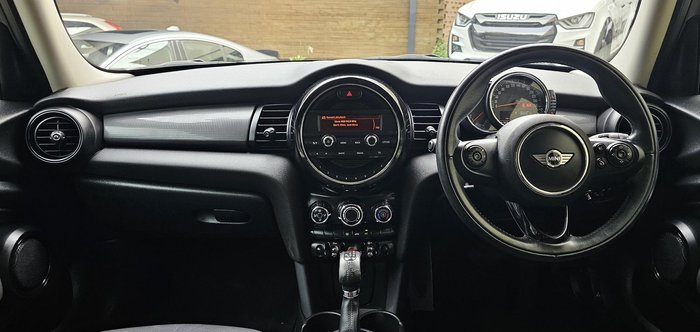 2016 MINI Hatch Cooper F55 Moonwalk Grey
