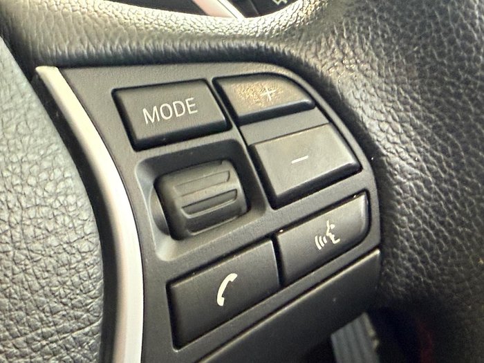 2014 BMW 3 Series 320i Sport Line