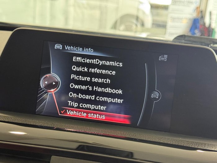 2014 BMW 3 Series 320i Sport Line