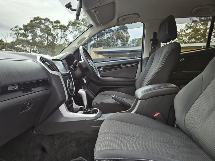 2021 Isuzu MU-X LS-U