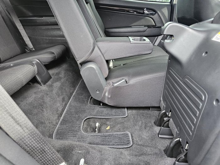 2021 Isuzu MU-X LS-U