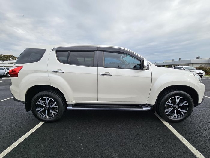 2021 Isuzu MU-X LS-U