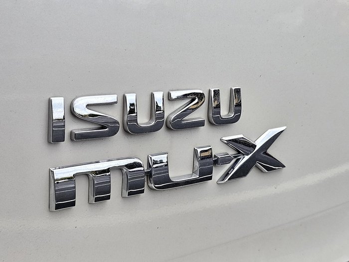 2021 Isuzu MU-X LS-U