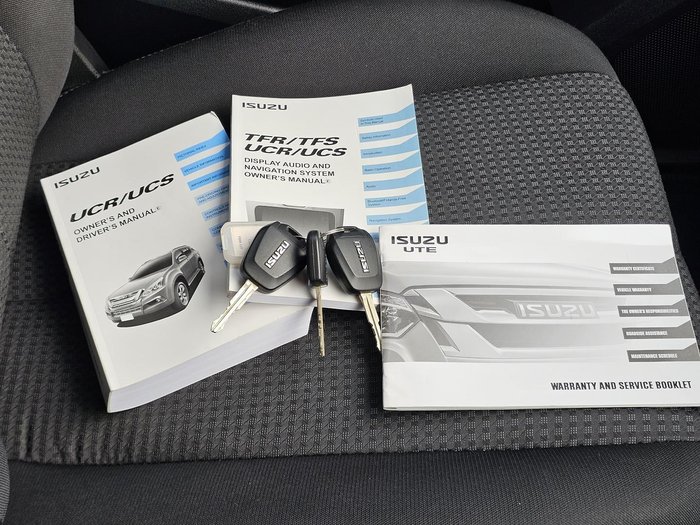 2021 Isuzu MU-X LS-U