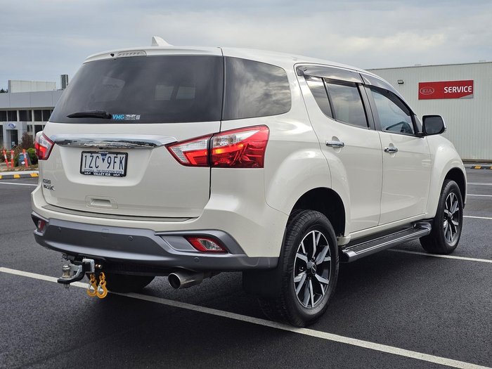 2021 Isuzu MU-X LS-U