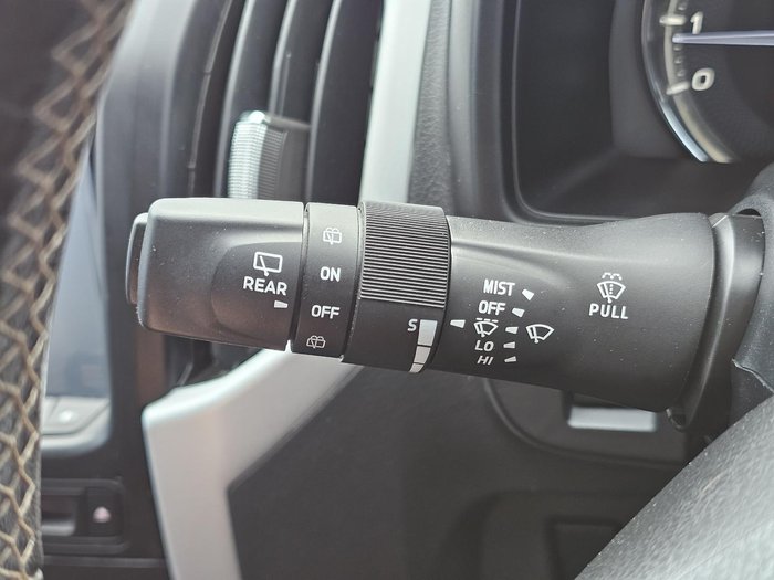 2021 Isuzu MU-X LS-U