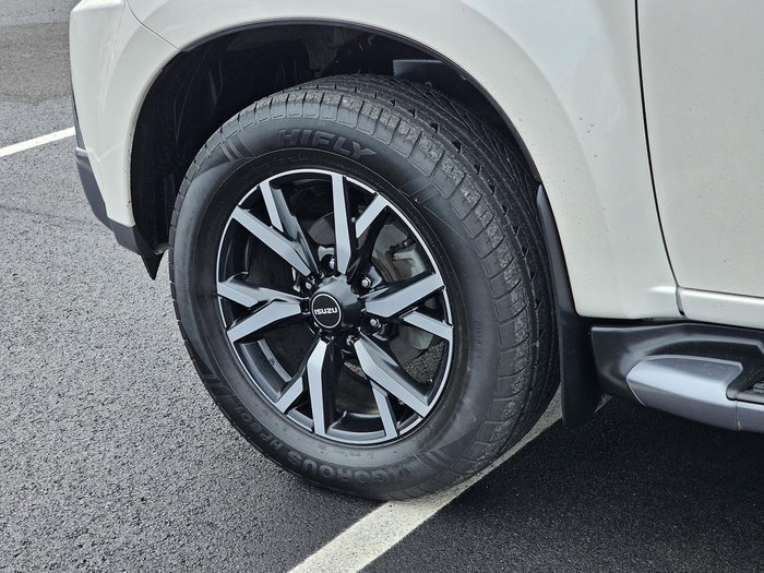 2021 Isuzu MU-X LS-U