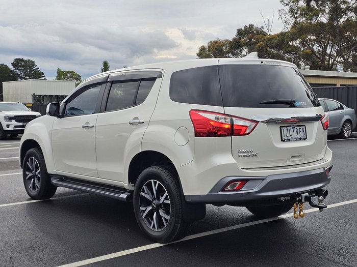 2021 Isuzu MU-X LS-U