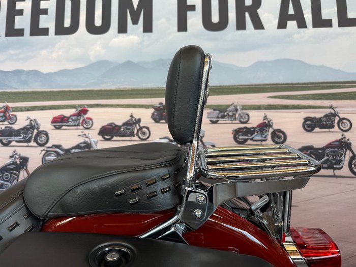 2024 Harley-davidson FLHCS HERITAGE CLASSIC 114 RED ROCK / BLACK
