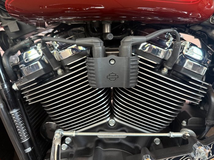 2024 Harley-davidson FLHCS HERITAGE CLASSIC 114 RED ROCK / BLACK