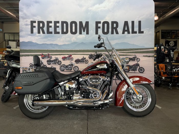 2024 Harley-davidson FLHCS HERITAGE CLASSIC 114 RED ROCK / BLACK
