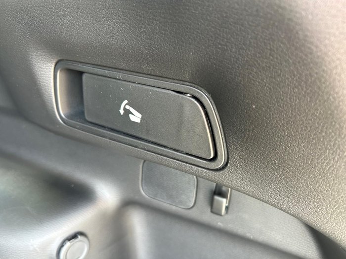 2024 Mitsubishi Outlander ES