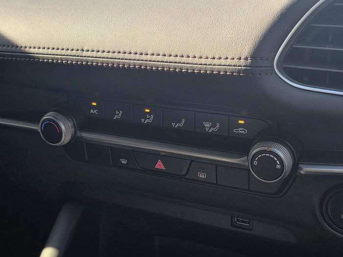 2021 Mazda 3 G20 Pure